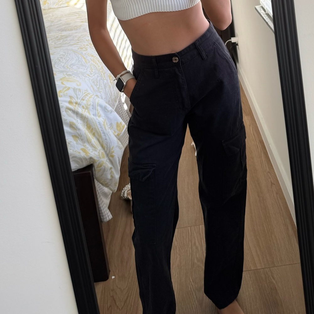Black cargo pants, Stradivarius brand, in perfect condition, lightly used